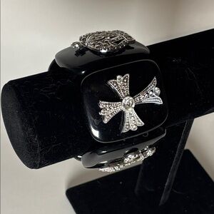 Black Acrylic Bracelet with Silver Cross and Crown Design 2.5”